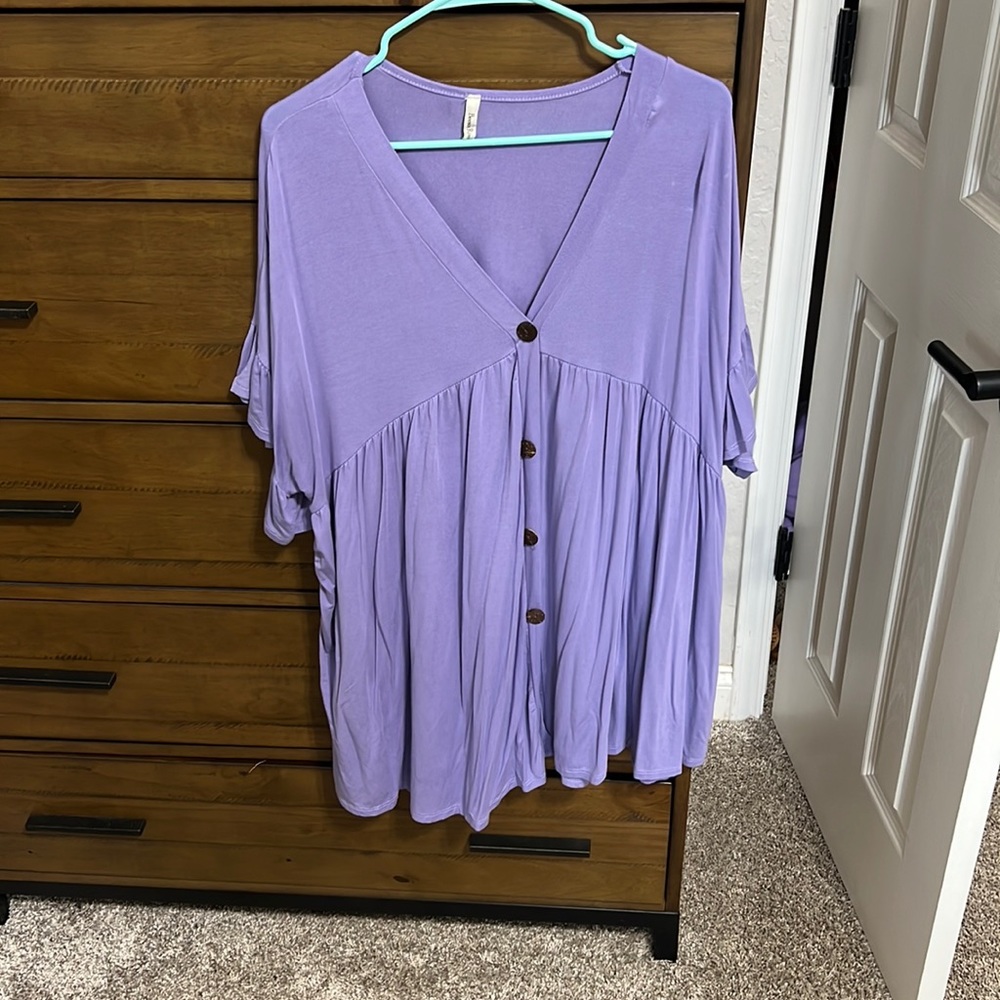 Ruffle sleeve blouse